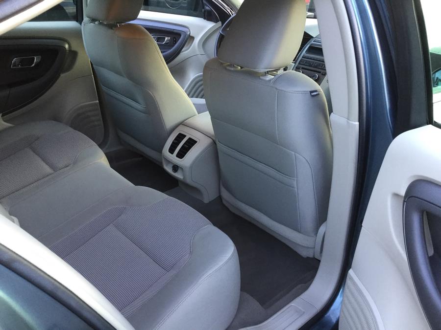 2010 Ford Taurus 4dr Sdn SEL AWD, available for sale in Plantsville, Connecticut | L&S Automotive LLC. Plantsville, Connecticut 2010 Ford Taurus 4dr Sdn SEL AWD, available for sale in Plantsville, Connecticut | L&S Automotive LLC. Plantsville, Connecticut