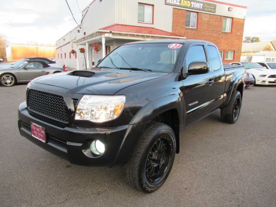 2007 Toyota Tacoma 4WD Access V6 AT, available for sale in South Windsor, Connecticut | Mike And Tony Auto Sales, Inc. South Windsor, Connecticut