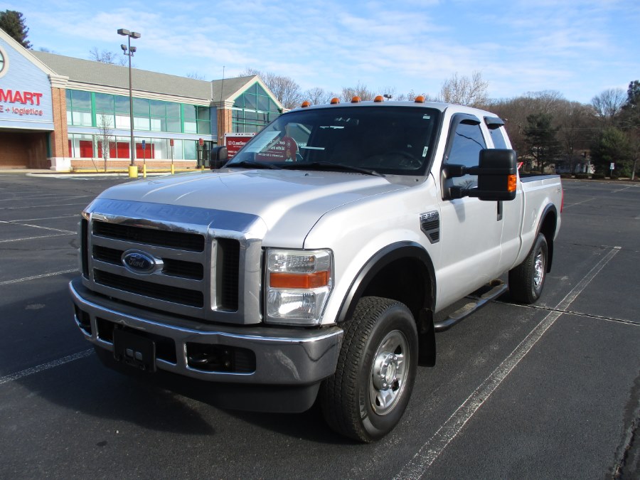 2008 Ford Super Duty F-250 SRW 4WD SuperCab 142" XLT, available for sale in New Britain, Connecticut | Universal Motors LLC. New Britain, Connecticut