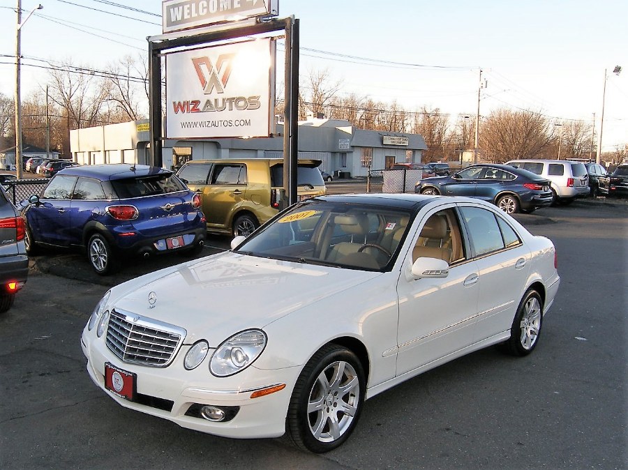 2007 Mercedes-Benz E-Class 4dr Sdn 3.5L 4MATIC, available for sale in Stratford, Connecticut | Wiz Leasing Inc. Stratford, Connecticut