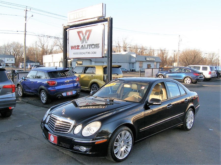 2008 Mercedes-Benz E-Class 4dr Sdn Luxury 3.5L RWD, available for sale in Stratford, Connecticut | Wiz Leasing Inc. Stratford, Connecticut
