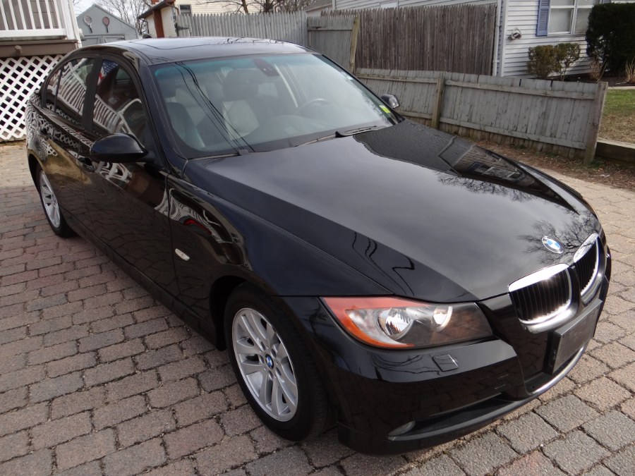 2007 BMW 3 Series 4dr Sdn 328xi AWD SULEV, available for sale in West Babylon, New York | SGM Auto Sales. West Babylon, New York