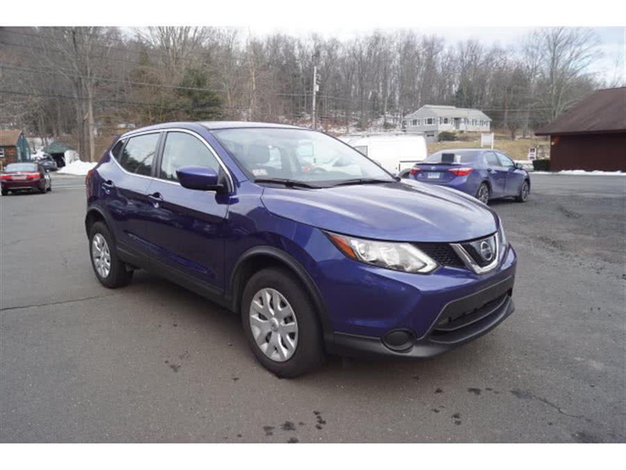 Used Nissan Rogue Sport S 2018 | Canton Auto Exchange. Canton, Connecticut