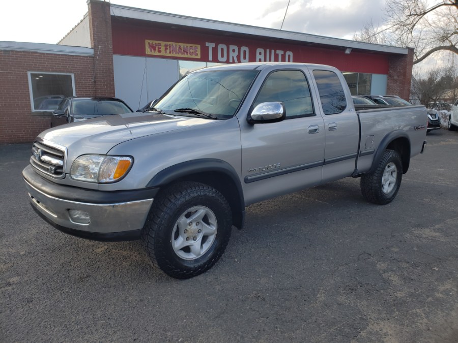 2002 Toyota Tundra SR5 4WD TRD PKG V8 Auto, available for sale in East Windsor, Connecticut | Toro Auto. East Windsor, Connecticut