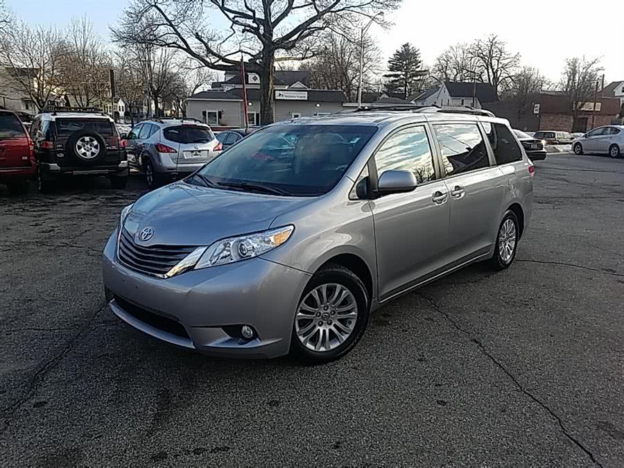 2013 Toyota Sienna 5dr 8-Pass Van V6 XLE FWD (Natl), available for sale in Springfield, Massachusetts | Absolute Motors Inc. Springfield, Massachusetts