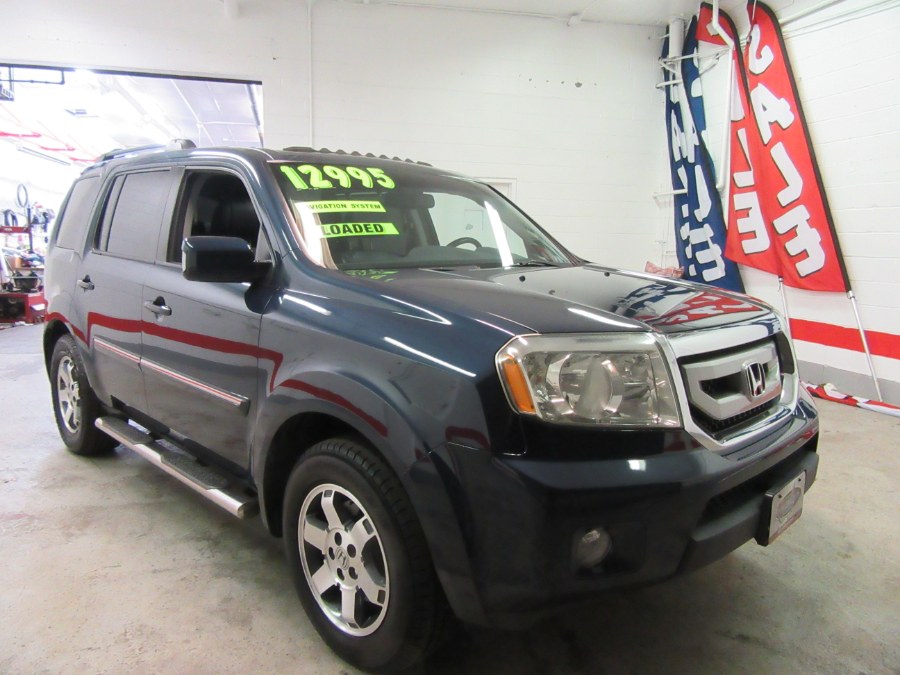 2009 Honda Pilot 4dr Touring w/RES & Navi, available for sale in Little Ferry, New Jersey | Royalty Auto Sales. Little Ferry, New Jersey