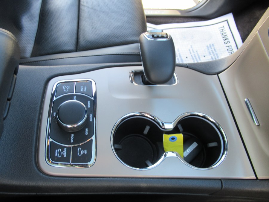 2015 Jeep Grand Cherokee 4WD 4dr Summit, available for sale in Massapequa, New York | South Shore Auto Brokers & Sales. Massapequa, New York 2015 Jeep Grand Cherokee 4WD 4dr Summit, available for sale in Massapequa, New York | South Shore Auto Brokers & Sales. Massapequa, New York