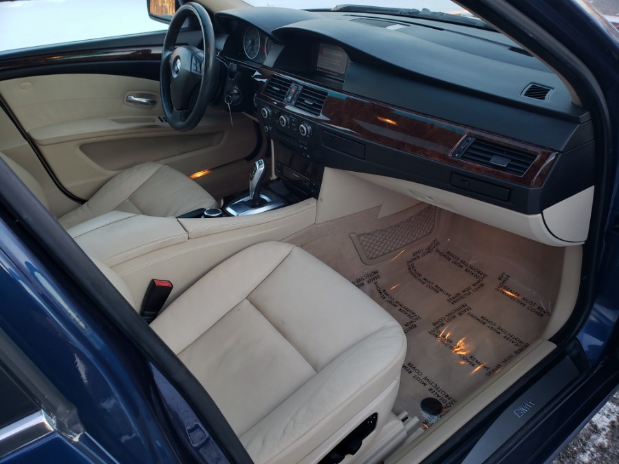 2008 BMW 5 Series 4dr Sdn 535xi AWD, available for sale in East Windsor, Connecticut | Toro Auto. East Windsor, Connecticut 2008 BMW 5 Series 4dr Sdn 535xi AWD, available for sale in East Windsor, Connecticut | Toro Auto. East Windsor, Connecticut
