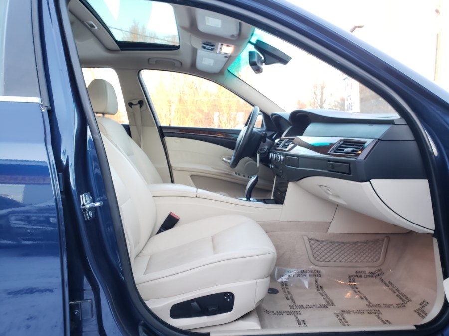 2008 BMW 5 Series 4dr Sdn 535xi AWD, available for sale in East Windsor, Connecticut | Toro Auto. East Windsor, Connecticut 2008 BMW 5 Series 4dr Sdn 535xi AWD, available for sale in East Windsor, Connecticut | Toro Auto. East Windsor, Connecticut