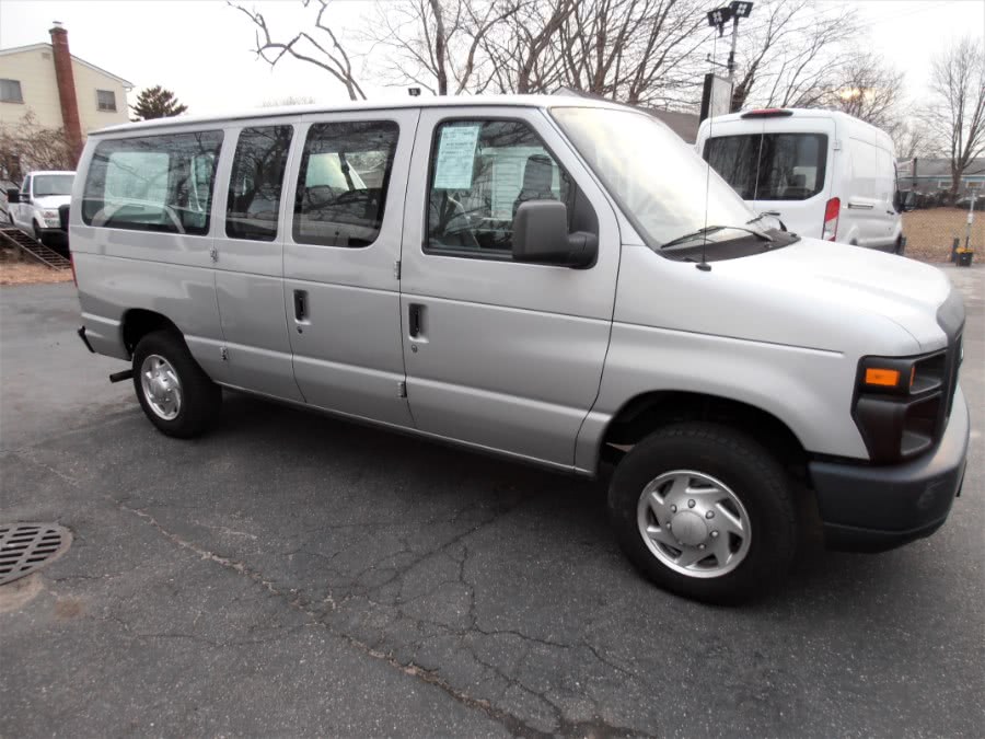 2013 Ford Econoline Wagon E-150 XL 8 PASSENGER, available for sale in COPIAGUE, New York | Warwick Auto Sales Inc. COPIAGUE, New York