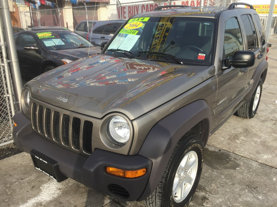 2004 Jeep Liberty 4dr Sport 4WD, available for sale in Middle Village, New York | Middle Village Motors . Middle Village, New York