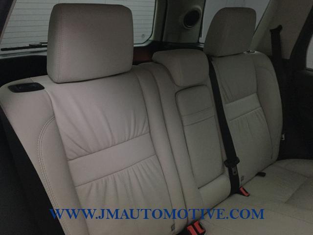2012 Land Rover Lr2 AWD 4dr HSE LUX, available for sale in Naugatuck, Connecticut | J&M Automotive Sls&Svc LLC. Naugatuck, Connecticut 2012 Land Rover Lr2 AWD 4dr HSE LUX, available for sale in Naugatuck, Connecticut | J&M Automotive Sls&Svc LLC. Naugatuck, Connecticut