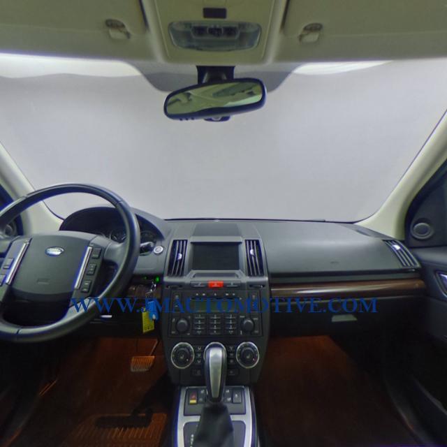2012 Land Rover Lr2 AWD 4dr HSE LUX, available for sale in Naugatuck, Connecticut | J&M Automotive Sls&Svc LLC. Naugatuck, Connecticut 2012 Land Rover Lr2 AWD 4dr HSE LUX, available for sale in Naugatuck, Connecticut | J&M Automotive Sls&Svc LLC. Naugatuck, Connecticut