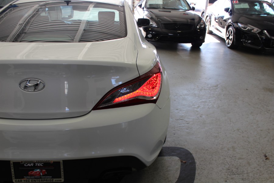 2013 Hyundai Genesis Coupe 2dr I4 2.0T Auto Premium R-Spec, available for sale in Deer Park, New York | Car Tec Enterprise Leasing & Sales LLC. Deer Park, New York 2013 Hyundai Genesis Coupe 2dr I4 2.0T Auto Premium R-Spec, available for sale in Deer Park, New York | Car Tec Enterprise Leasing & Sales LLC. Deer Park, New York