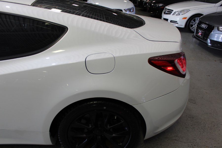 2013 Hyundai Genesis Coupe 2dr I4 2.0T Auto Premium R-Spec, available for sale in Deer Park, New York | Car Tec Enterprise Leasing & Sales LLC. Deer Park, New York 2013 Hyundai Genesis Coupe 2dr I4 2.0T Auto Premium R-Spec, available for sale in Deer Park, New York | Car Tec Enterprise Leasing & Sales LLC. Deer Park, New York