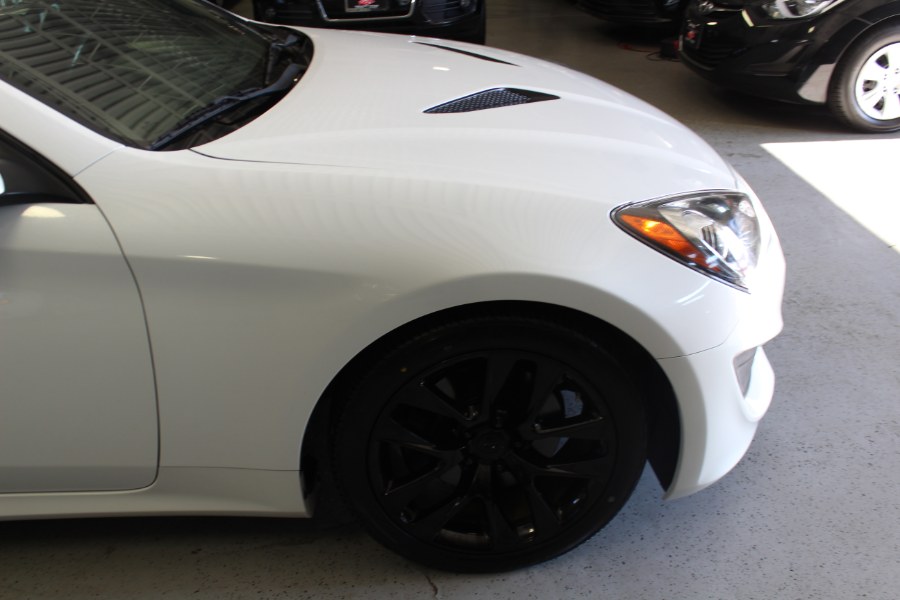 2013 Hyundai Genesis Coupe 2dr I4 2.0T Auto Premium R-Spec, available for sale in Deer Park, New York | Car Tec Enterprise Leasing & Sales LLC. Deer Park, New York 2013 Hyundai Genesis Coupe 2dr I4 2.0T Auto Premium R-Spec, available for sale in Deer Park, New York | Car Tec Enterprise Leasing & Sales LLC. Deer Park, New York