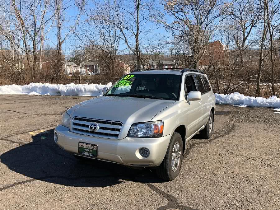 2007 Toyota Highlander 4WD 4dr V6 Sport w/3rd Row, available for sale in West Hartford, Connecticut | Chadrad Motors llc. West Hartford, Connecticut