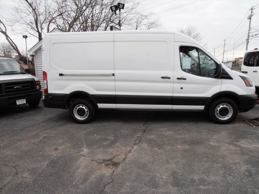2019 Ford Transit Van 250 EXT CARGO T-250 148" Med Rf 9000 GVWR Sliding RH Dr, available for sale in COPIAGUE, New York | Warwick Auto Sales Inc. COPIAGUE, New York