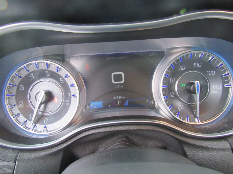 2016 Chrysler 300 4dr Sdn Anniversary Edition AWD, available for sale in Worcester, Massachusetts | Hilario's Auto Sales Inc.. Worcester, Massachusetts 2016 Chrysler 300 4dr Sdn Anniversary Edition AWD, available for sale in Worcester, Massachusetts | Hilario's Auto Sales Inc.. Worcester, Massachusetts