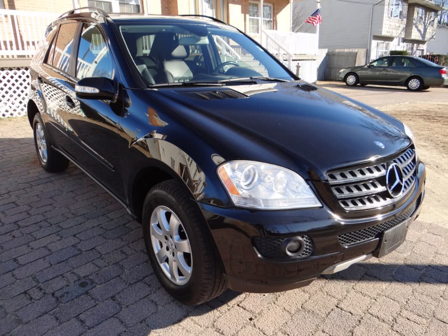 2007 Mercedes-Benz M-Class 4MATIC 4dr 3.5L, available for sale in West Babylon, New York | SGM Auto Sales. West Babylon, New York