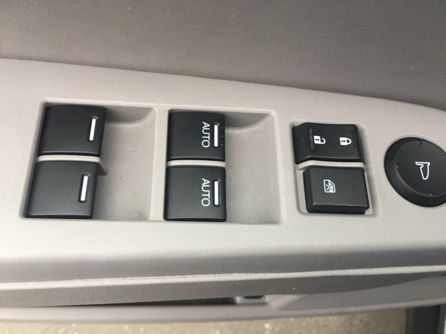 2013 Honda Pilot 4WD 4dr EX-L w/RES, available for sale in Bristol, Connecticut | Bristol Auto Center LLC. Bristol, Connecticut 2013 Honda Pilot 4WD 4dr EX-L w/RES, available for sale in Bristol, Connecticut | Bristol Auto Center LLC. Bristol, Connecticut
