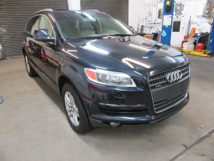 2009 Audi Q7 quattro 4dr 3.6L Premium Plus, available for sale in Little Ferry, New Jersey | Royalty Auto Sales. Little Ferry, New Jersey