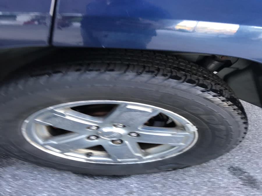 Used Jeep Grand Cherokee 4dr Limited 4WD 2005 | CarMart Auto Services. Farmingdale, New York Used Jeep Grand Cherokee 4dr Limited 4WD 2005 | CarMart Auto Services. Farmingdale, New York