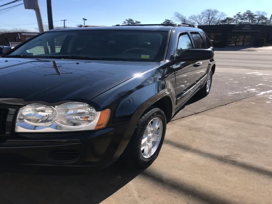 Used Jeep Grand Cherokee 4dr Laredo 4WD 2005 | CarMart Auto Services. Farmingdale, New York Used Jeep Grand Cherokee 4dr Laredo 4WD 2005 | CarMart Auto Services. Farmingdale, New York