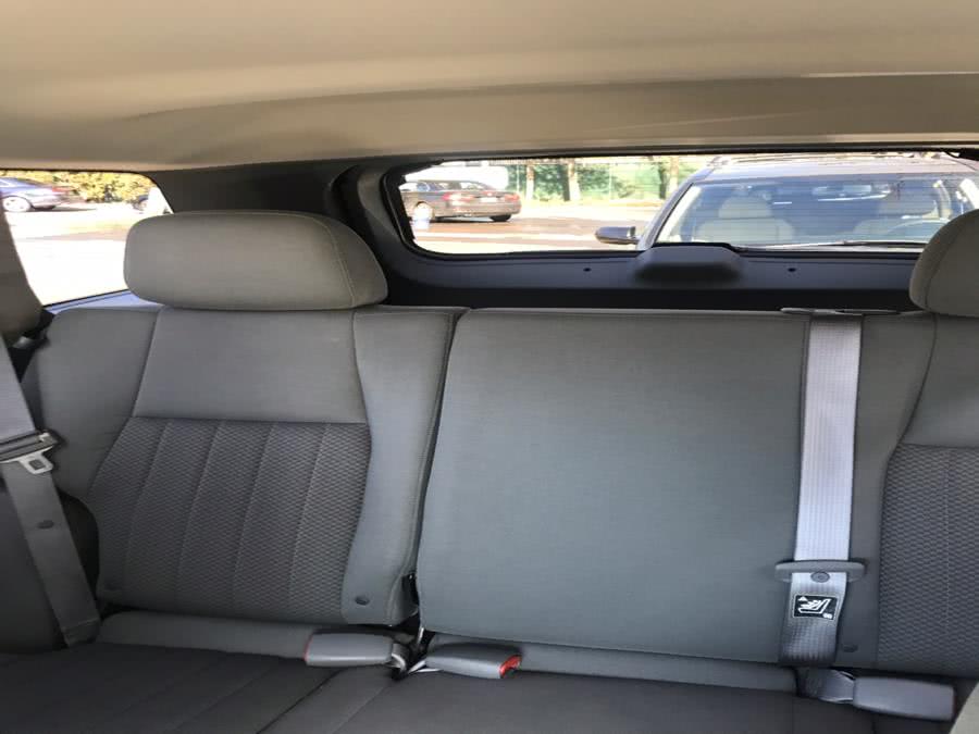 Used Jeep Grand Cherokee 4dr Laredo 4WD 2005 | CarMart Auto Services. Farmingdale, New York Used Jeep Grand Cherokee 4dr Laredo 4WD 2005 | CarMart Auto Services. Farmingdale, New York