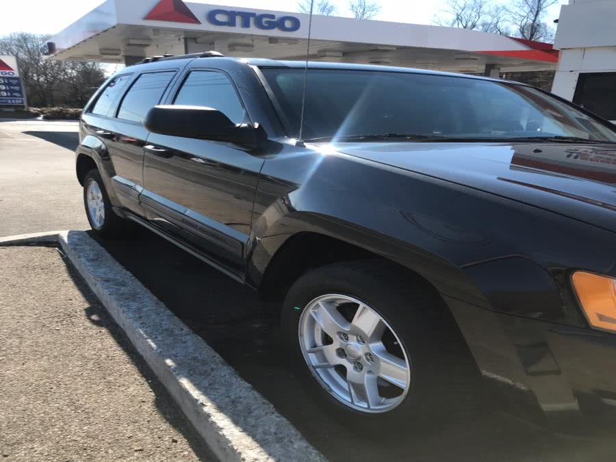Used Jeep Grand Cherokee 4dr Laredo 4WD 2005 | CarMart Auto Services. Farmingdale, New York Used Jeep Grand Cherokee 4dr Laredo 4WD 2005 | CarMart Auto Services. Farmingdale, New York