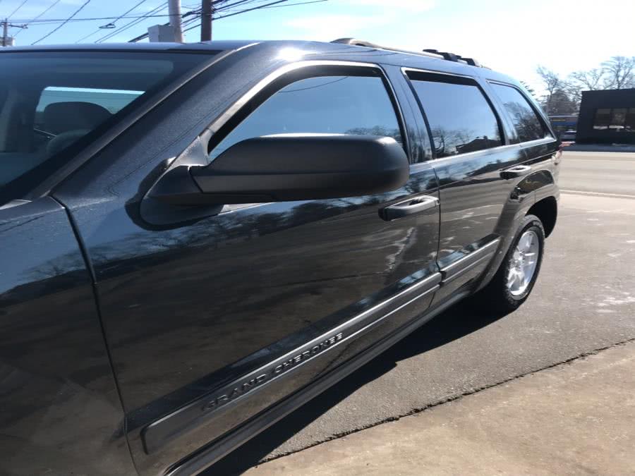 Used Jeep Grand Cherokee 4dr Laredo 4WD 2005 | CarMart Auto Services. Farmingdale, New York Used Jeep Grand Cherokee 4dr Laredo 4WD 2005 | CarMart Auto Services. Farmingdale, New York