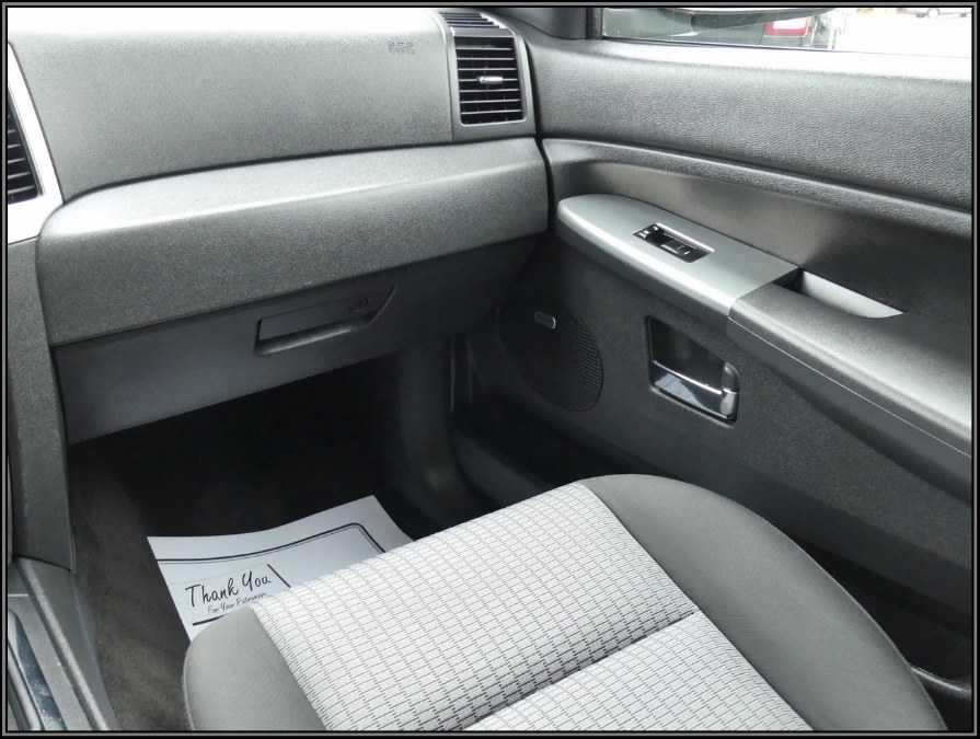 2009 Jeep Grand Cherokee 4WD 4dr Laredo, available for sale in Huntington Station, New York | My Auto Inc.. Huntington Station, New York 2009 Jeep Grand Cherokee 4WD 4dr Laredo, available for sale in Huntington Station, New York | My Auto Inc.. Huntington Station, New York