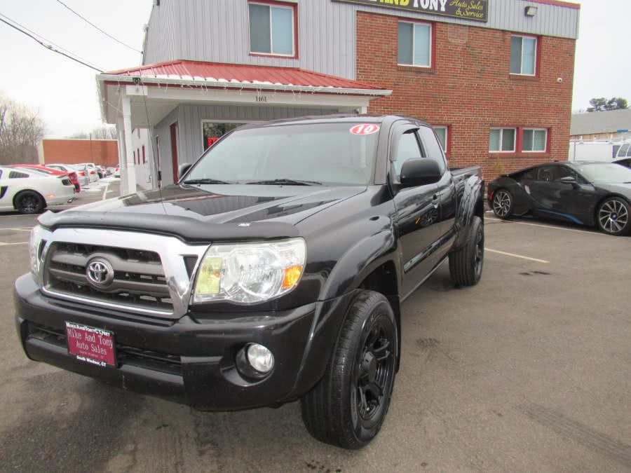2010 Toyota Tacoma 4WD Access V6 AT (Natl), available for sale in South Windsor, Connecticut | Mike And Tony Auto Sales, Inc. South Windsor, Connecticut