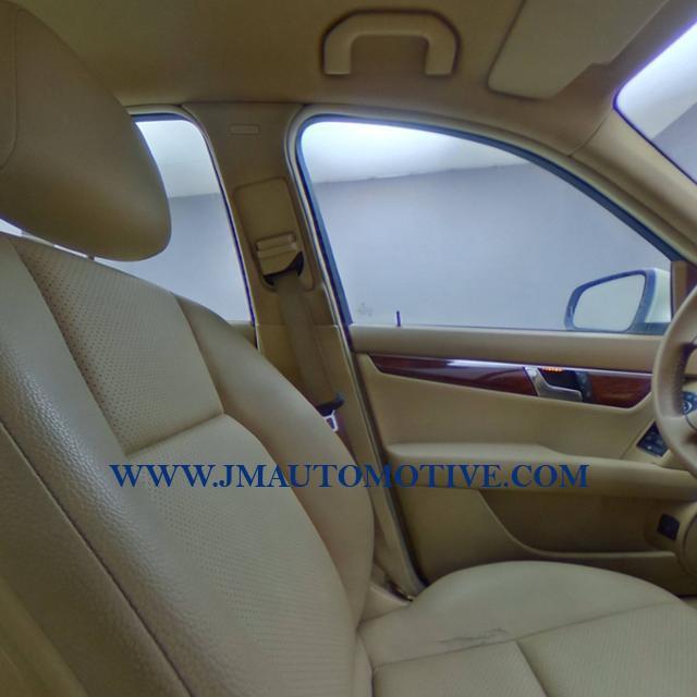 2008 Mercedes-benz C-class 4dr Sdn 3.0L Luxury 4MATIC, available for sale in Naugatuck, Connecticut | J&M Automotive Sls&Svc LLC. Naugatuck, Connecticut 2008 Mercedes-benz C-class 4dr Sdn 3.0L Luxury 4MATIC, available for sale in Naugatuck, Connecticut | J&M Automotive Sls&Svc LLC. Naugatuck, Connecticut