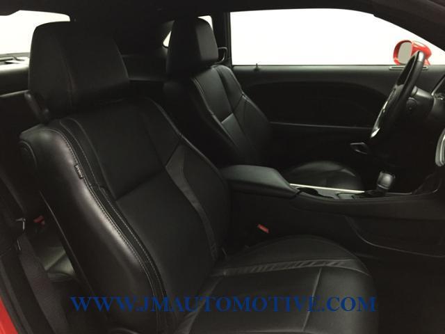 2015 Dodge Challenger 2dr Cpe SXT Plus, available for sale in Naugatuck, Connecticut | J&M Automotive Sls&Svc LLC. Naugatuck, Connecticut 2015 Dodge Challenger 2dr Cpe SXT Plus, available for sale in Naugatuck, Connecticut | J&M Automotive Sls&Svc LLC. Naugatuck, Connecticut