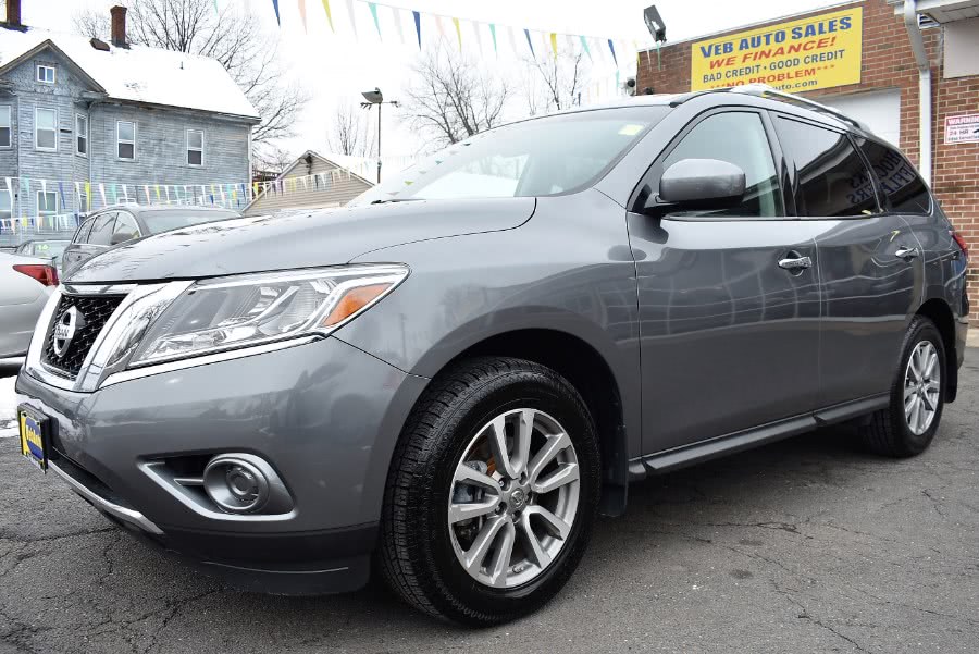 2015 Nissan Pathfinder 4WD 4dr S, available for sale in Hartford, Connecticut | VEB Auto Sales. Hartford, Connecticut