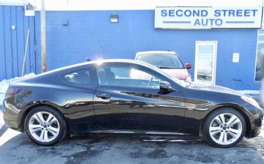 Used Hyundai Genesis Coupe 2.0T 2011 | Second Street Auto Sales Inc. Manchester, New Hampshire
