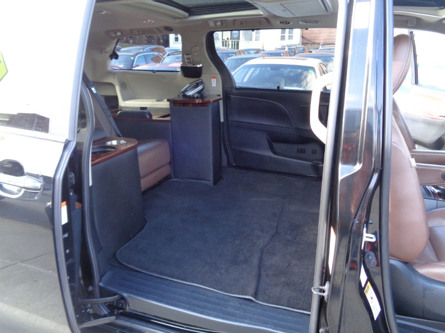 Used Toyota Sienna AWD Limited Premium Presidential Limo Conv Navigation Camera Bluetooth XM JBL Panoramic 2015 | Top Speed Motors LLC. Jamaica, New York Used Toyota Sienna AWD Limited Premium Presidential Limo Conv Navigation Camera Bluetooth XM JBL Panoramic 2015 | Top Speed Motors LLC. Jamaica, New York