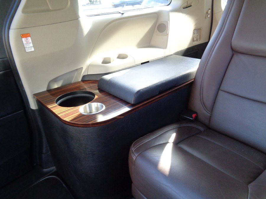 Used Toyota Sienna AWD Limited Premium Presidential Limo Conv Navigation Camera Bluetooth XM JBL Panoramic 2015 | Top Speed Motors LLC. Jamaica, New York Used Toyota Sienna AWD Limited Premium Presidential Limo Conv Navigation Camera Bluetooth XM JBL Panoramic 2015 | Top Speed Motors LLC. Jamaica, New York
