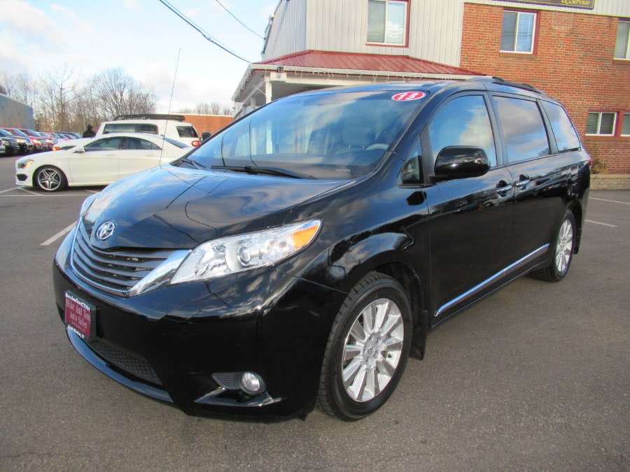 2013 Toyota Sienna 5dr 7-Pass Van V6 XLE AWD (Natl), available for sale in South Windsor, Connecticut | Mike And Tony Auto Sales, Inc. South Windsor, Connecticut