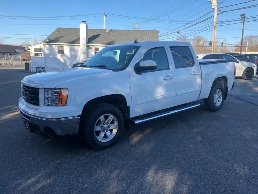 2012 GMC Sierra 1500 4WD Crew Cab 143.5" SLE, available for sale in Milford, Connecticut | Chip's Auto Sales Inc. Milford, Connecticut