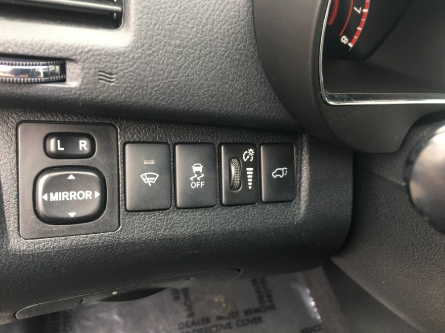 2013 Toyota Highlander 4WD 4dr V6 SE (Natl), available for sale in Bristol, Connecticut | Bristol Auto Center LLC. Bristol, Connecticut 2013 Toyota Highlander 4WD 4dr V6 SE (Natl), available for sale in Bristol, Connecticut | Bristol Auto Center LLC. Bristol, Connecticut