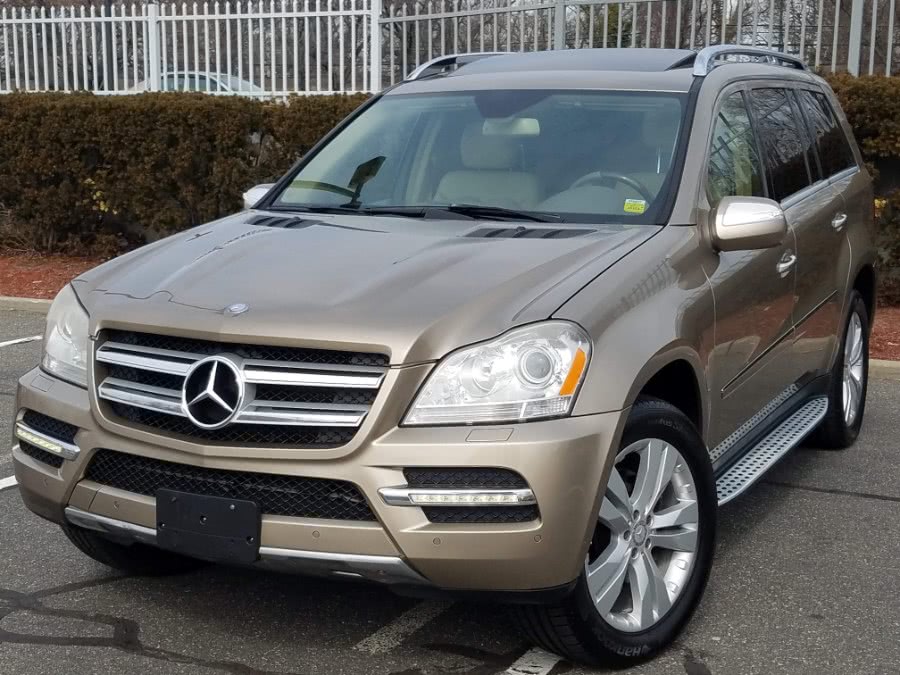 2010 Mercedes-Benz GL-Class 4MATIC GL450 w/Navigation,DVD,Back-Up Camera,Sunroof, available for sale in Queens, NY