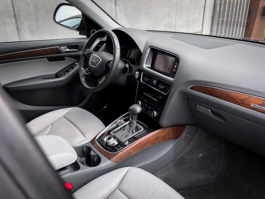 2013 Audi Q5 quattro 4dr 2.0T Premium Plus, available for sale in Salt Lake City, Utah | Guchon Imports. Salt Lake City, Utah 2013 Audi Q5 quattro 4dr 2.0T Premium Plus, available for sale in Salt Lake City, Utah | Guchon Imports. Salt Lake City, Utah