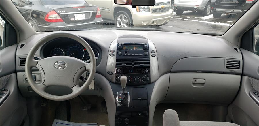 2006 Toyota Sienna 5dr LE AWD (Natl), available for sale in Springfield, Massachusetts | Absolute Motors Inc. Springfield, Massachusetts 2006 Toyota Sienna 5dr LE AWD (Natl), available for sale in Springfield, Massachusetts | Absolute Motors Inc. Springfield, Massachusetts