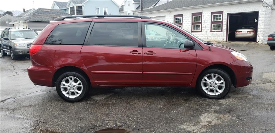 2006 Toyota Sienna 5dr LE AWD (Natl), available for sale in Springfield, Massachusetts | Absolute Motors Inc. Springfield, Massachusetts 2006 Toyota Sienna 5dr LE AWD (Natl), available for sale in Springfield, Massachusetts | Absolute Motors Inc. Springfield, Massachusetts