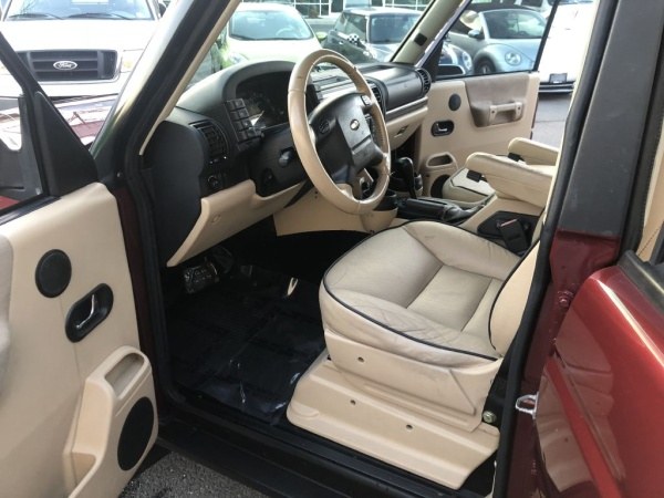 2004 LAND ROVER DISCOVERY 4WD 4dr SUV Luxury, available for sale in Bronx, New York | TNT Auto Sales USA inc. Bronx, New York 2004 LAND ROVER DISCOVERY 4WD 4dr SUV Luxury, available for sale in Bronx, New York | TNT Auto Sales USA inc. Bronx, New York