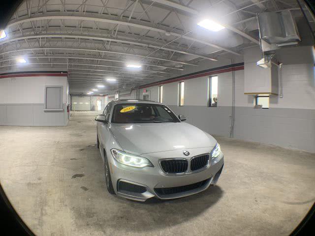2015 BMW 2 Series 2dr Cpe M235i xDrive AWD, available for sale in Stratford, Connecticut | Wiz Leasing Inc. Stratford, Connecticut