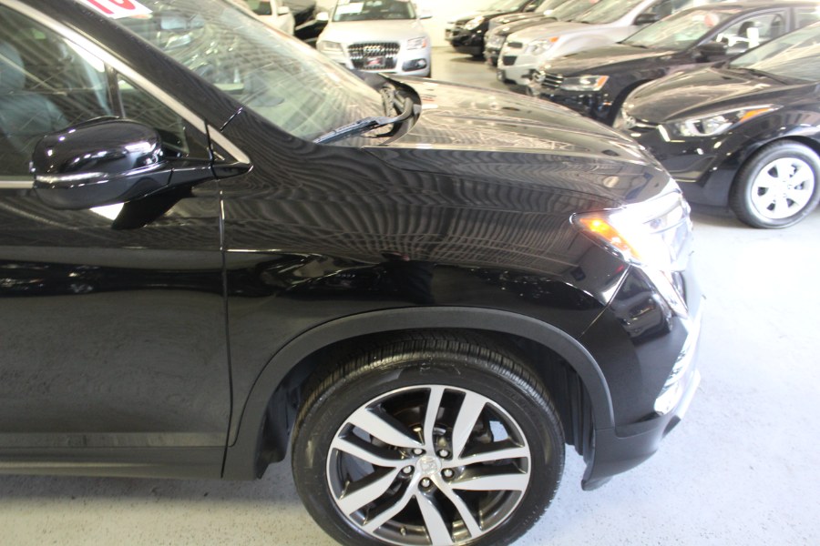 2016 Honda Pilot AWD 4dr Elite w/RES & Navi, available for sale in Deer Park, New York | Car Tec Enterprise Leasing & Sales LLC. Deer Park, New York 2016 Honda Pilot AWD 4dr Elite w/RES & Navi, available for sale in Deer Park, New York | Car Tec Enterprise Leasing & Sales LLC. Deer Park, New York