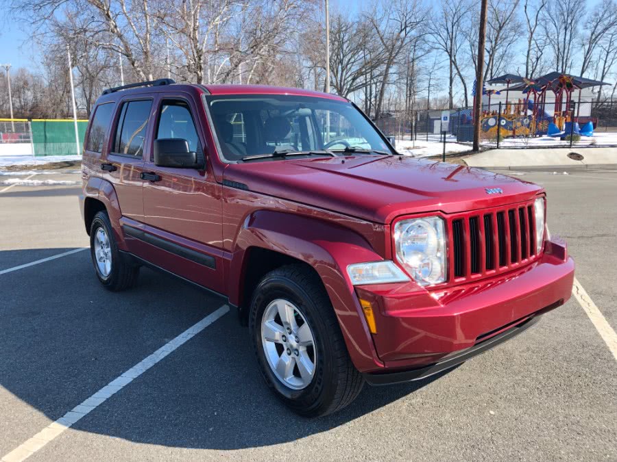 2012 Jeep Liberty 4WD 4dr Sport, available for sale in Lyndhurst, New Jersey | Cars With Deals. Lyndhurst, New Jersey